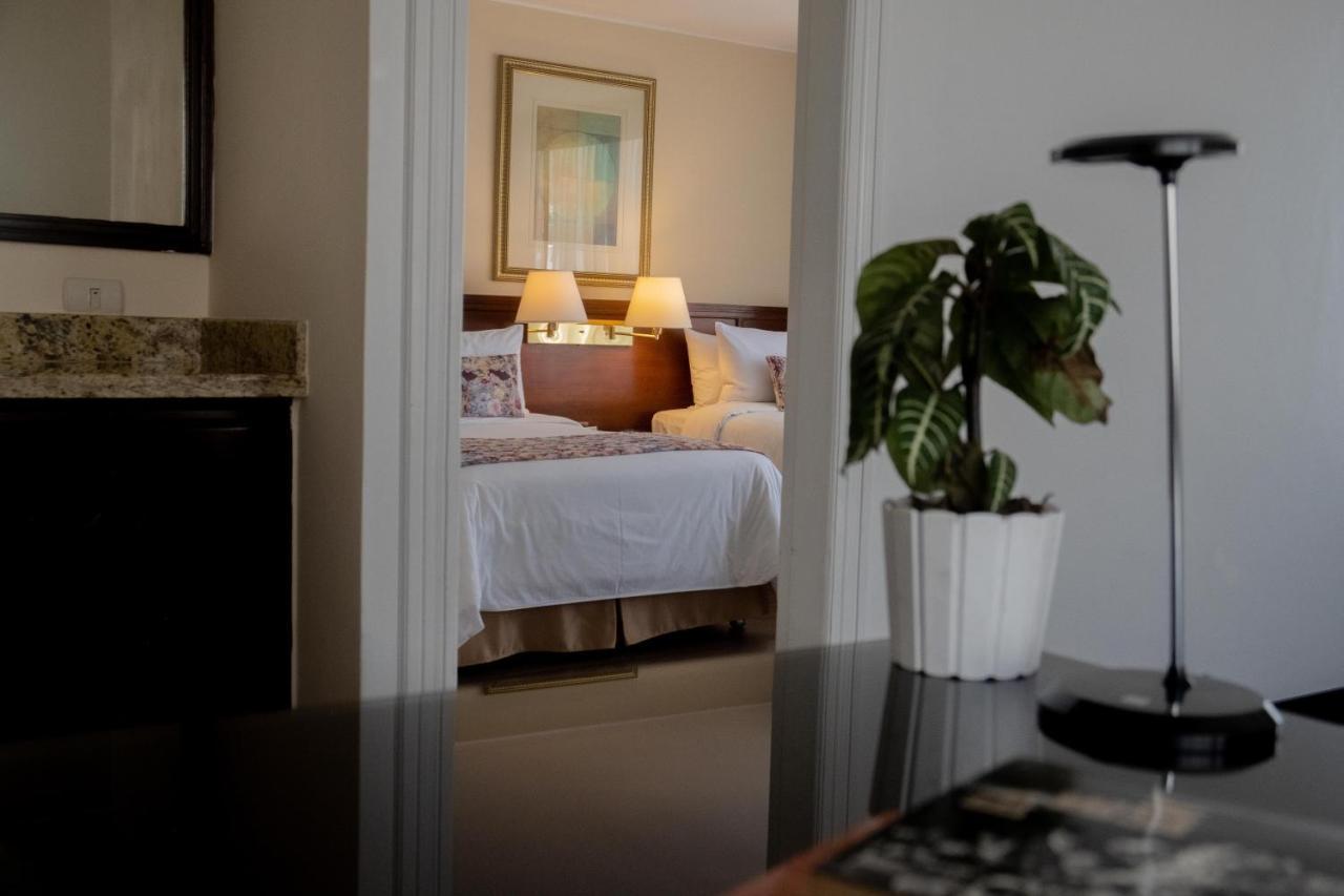 La Quinta By Wyndham Quito Hotel Bagian luar foto