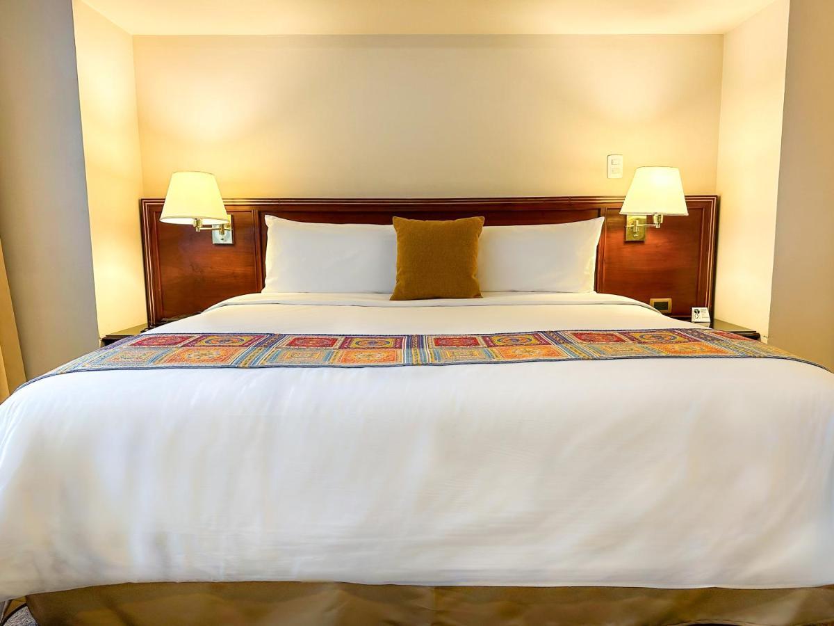 La Quinta By Wyndham Quito Hotel Bagian luar foto