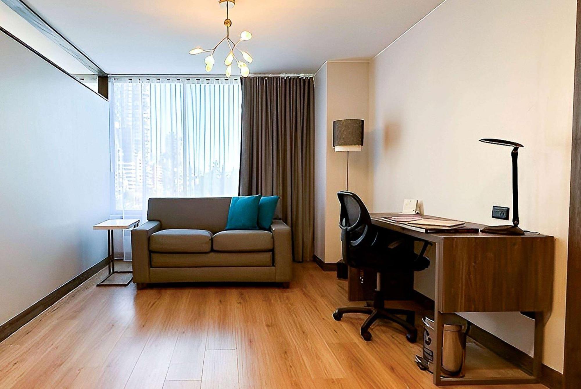 La Quinta By Wyndham Quito Hotel Bagian luar foto