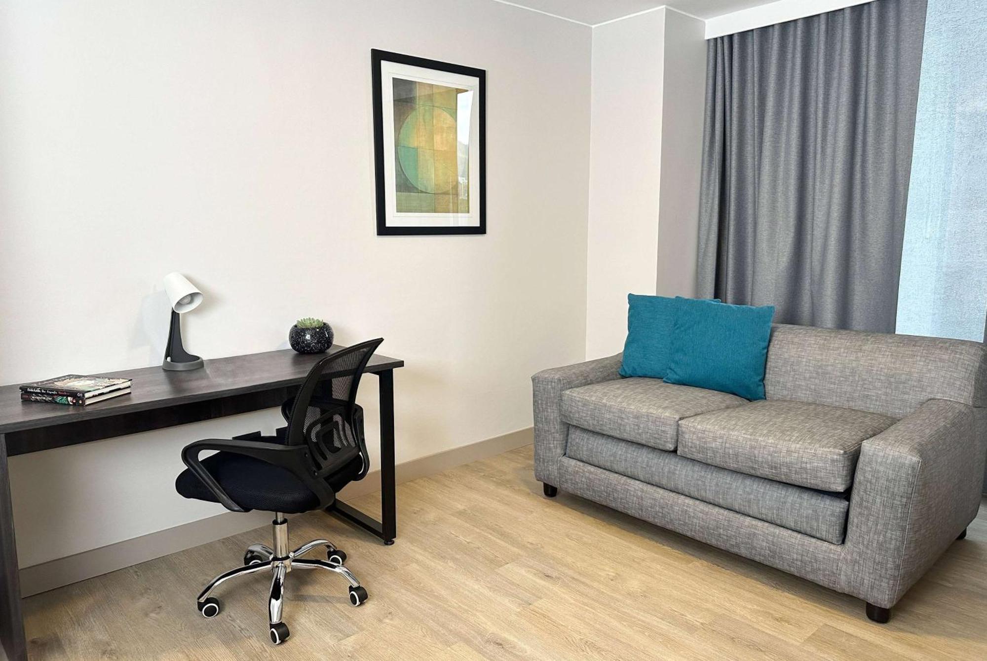 La Quinta By Wyndham Quito Hotel Bagian luar foto